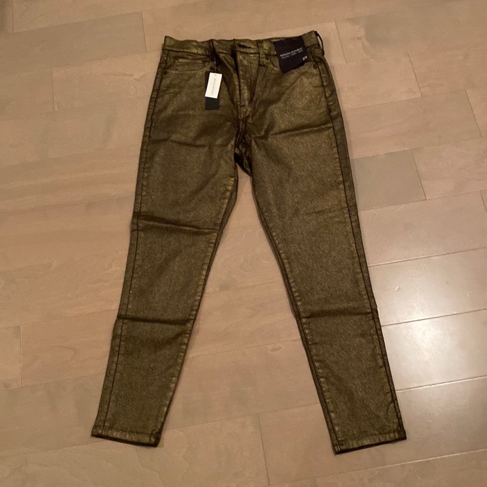 BNWT Banana Republic golf foil denim. I Love them but they are too big - size 29